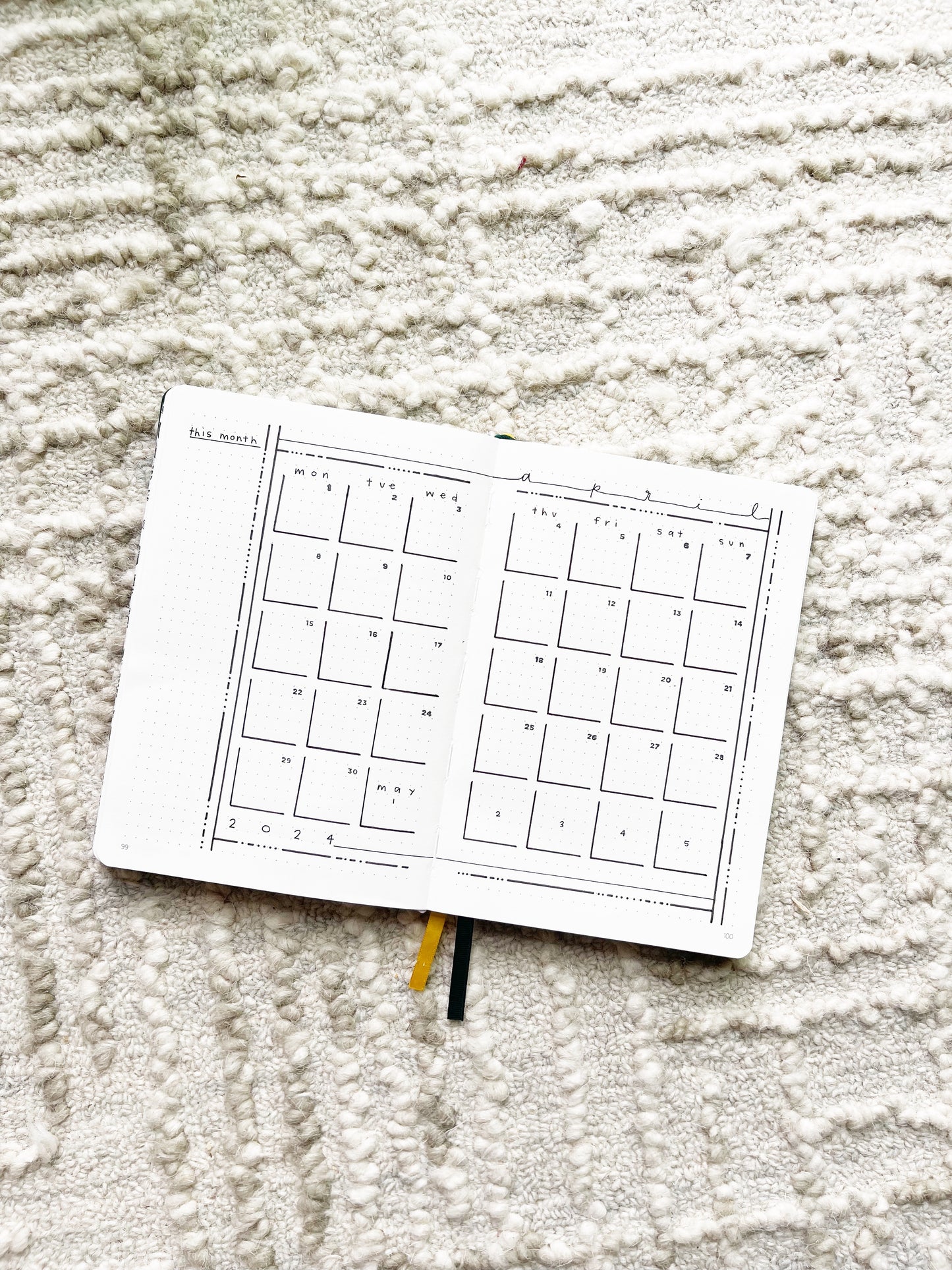 A5 "MONTH AT A GLANCE" PLANNER PRINTABLE (UNDATED)